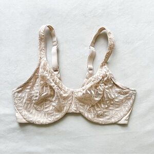 True & Co Cream Lace Bra with Adjustable Straps and Underwire - 40D